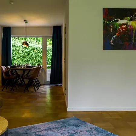 Апартаменты Gross, Modern, Zentrumsnah Mit Parkplatz Und Garten