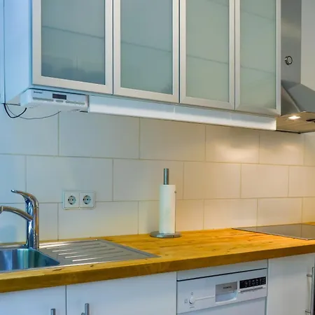 Апартаменты Gross, Modern, Zentrumsnah Mit Parkplatz Und Garten *