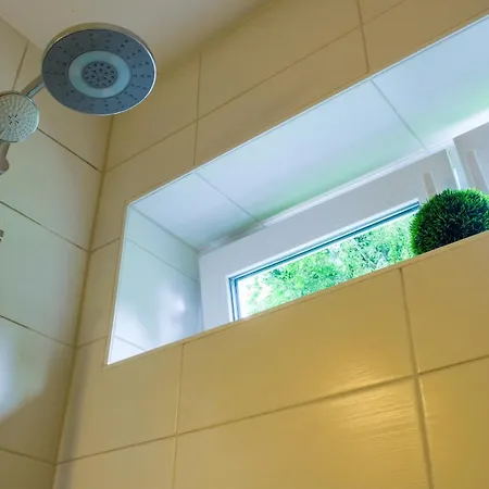 Gross, Modern, Zentrumsnah Mit Parkplatz Und Garten Appartamento Ulma